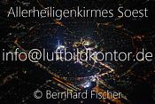 nan_Allerheiligenkirmes Soest Nacht Luftbild, B. Fischer, Nr. 8443-kl, 2014